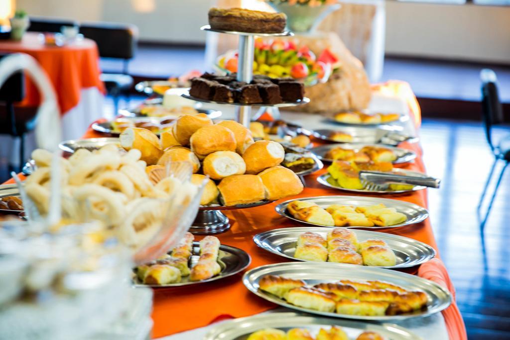 Piloes Palace Hotel Mineiros Ngoại thất bức ảnh