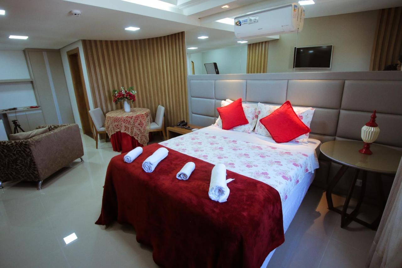 Piloes Palace Hotel Mineiros Ngoại thất bức ảnh