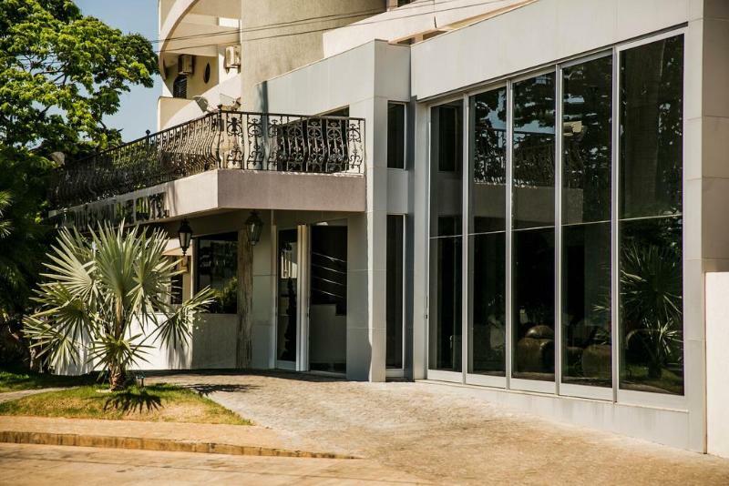 Piloes Palace Hotel Mineiros Ngoại thất bức ảnh